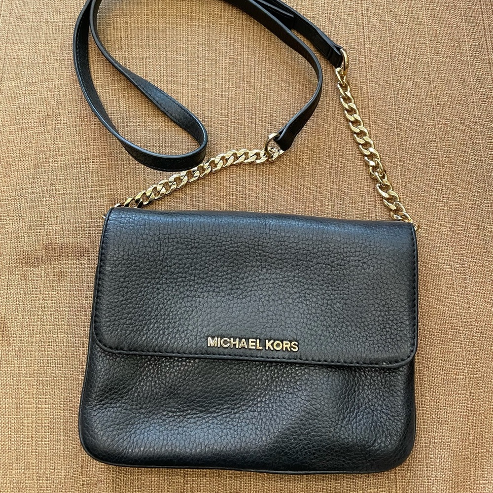 Michael Kors Crossbody & Clutch